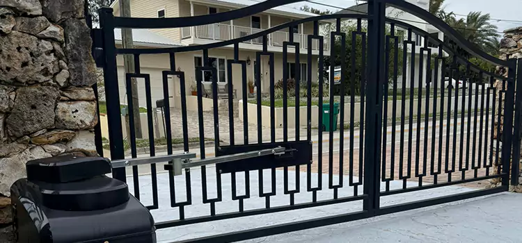 Swing Gate Opener with Keypad Edwardsville