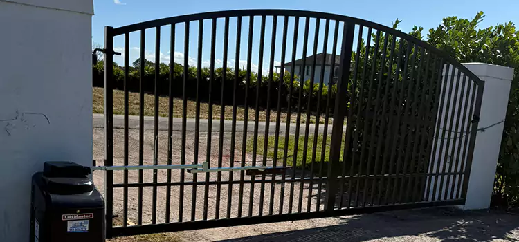 Driveway Fence Repair Edwardsville