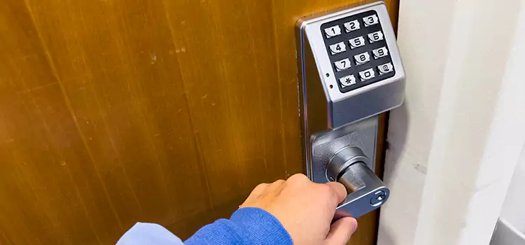 Why Choose Us for Your Keypad Lock Needs in Edwardsville, IL?